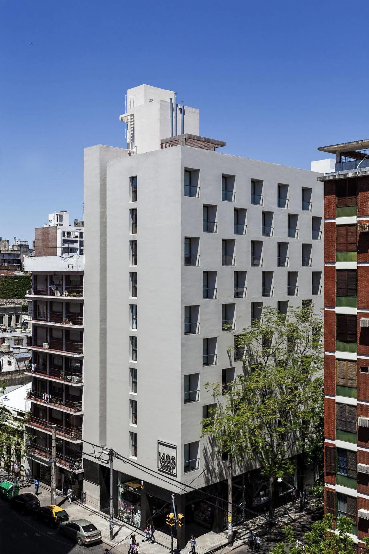 1495 Apartahotel